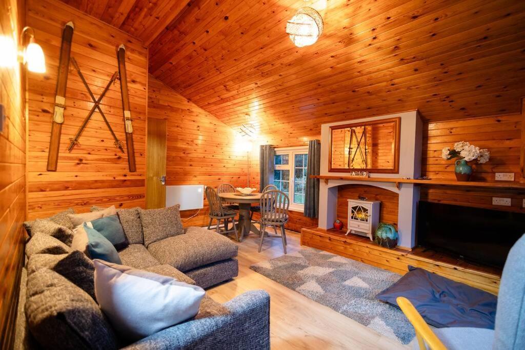 Rural Log Cabin In Snowdonia Near Coed Y Brenin By Seren Short Stays Ffestiniog Exterior photo