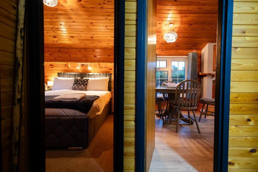 Rural Log Cabin In Snowdonia Near Coed Y Brenin By Seren Short Stays Ffestiniog Exterior photo